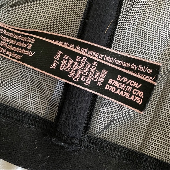 victoria’s secret black caged bralette - Picture 5 of 7